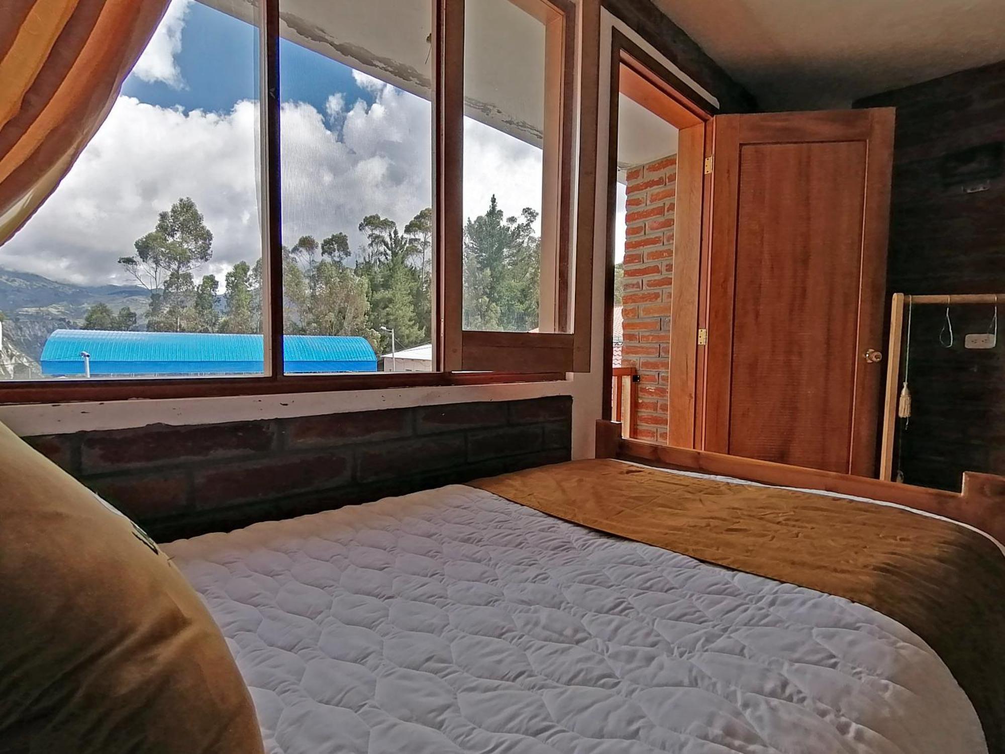 Lagoon Hotel Chugchilán Dış mekan fotoğraf