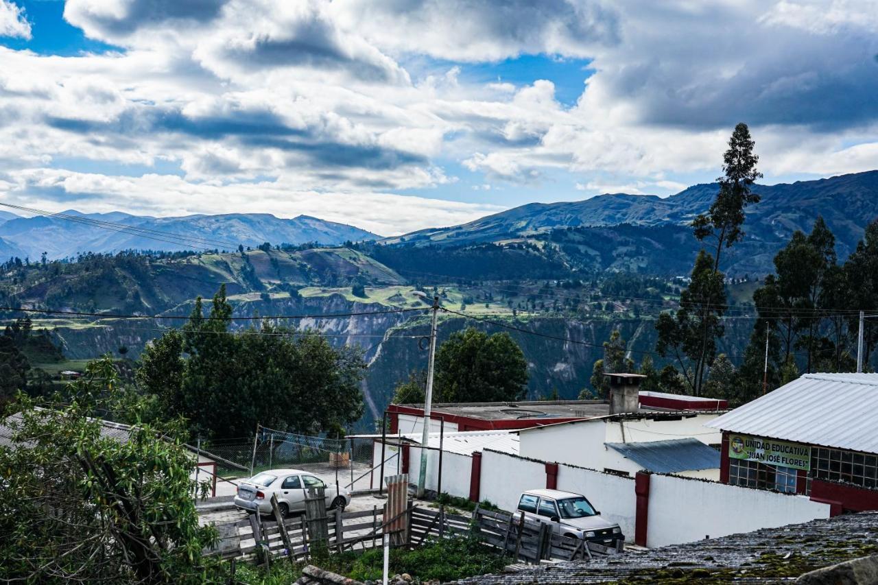 Lagoon Hotel Chugchilán Dış mekan fotoğraf